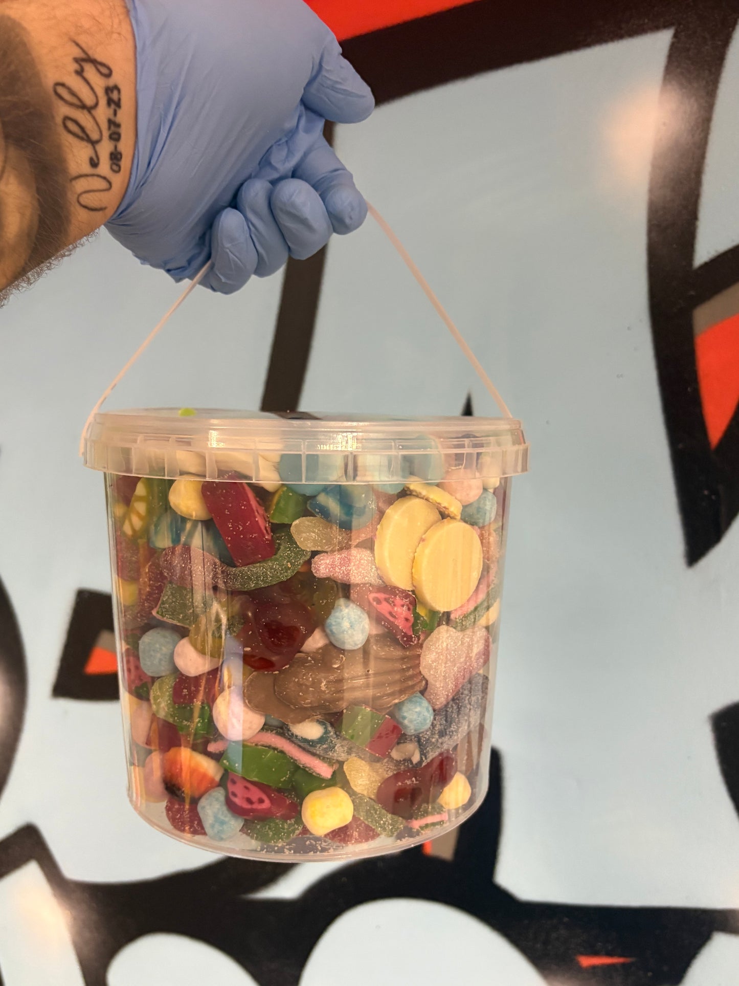 3kg Mega Bucket